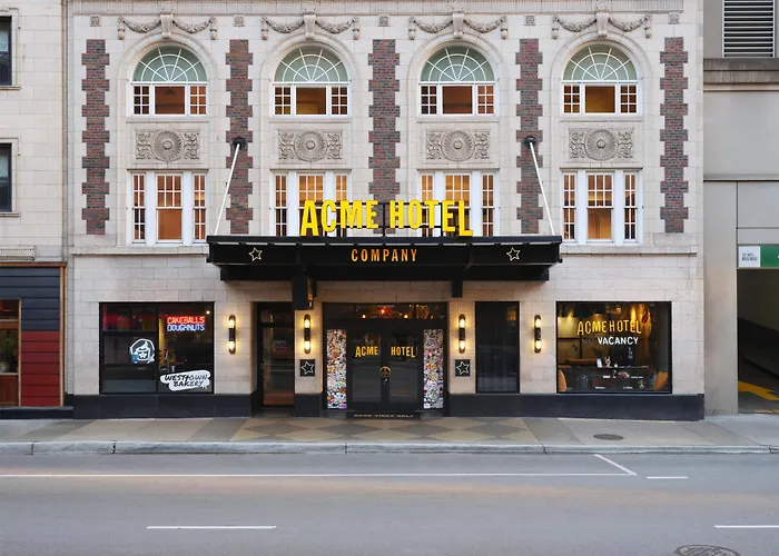 Acme Chicago, Outset Collection By Hilton