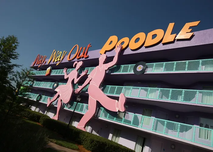 Disney'S Pop Century