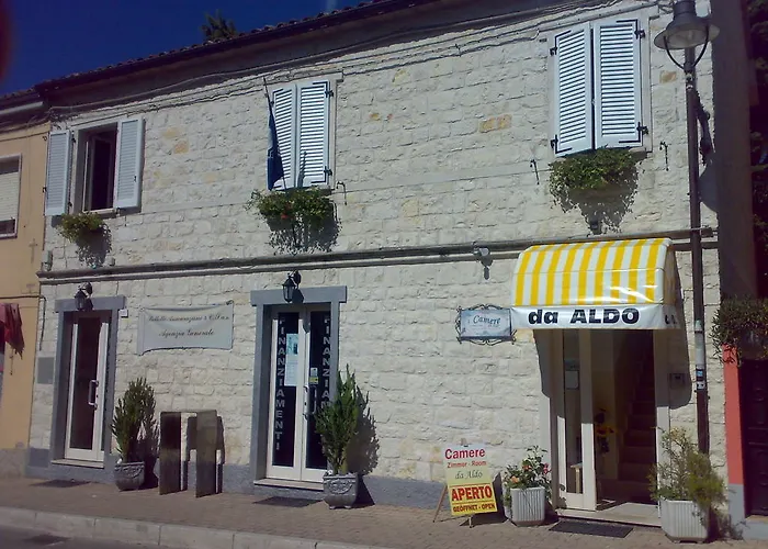 La villa: Camere Da Aldo in centro Sirolo