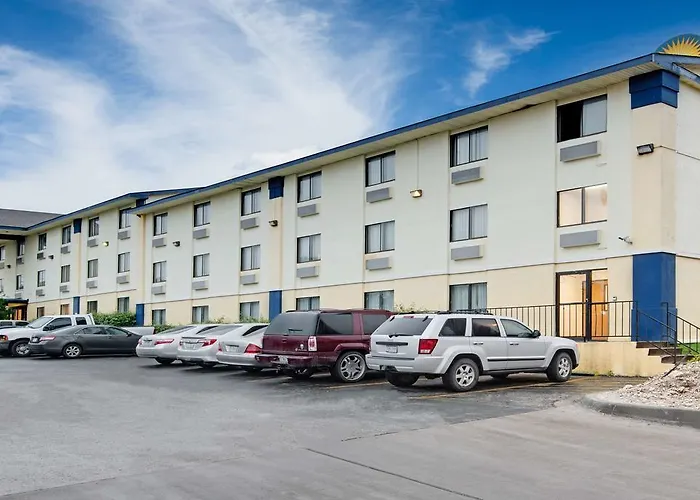 Days Inn Crossroads