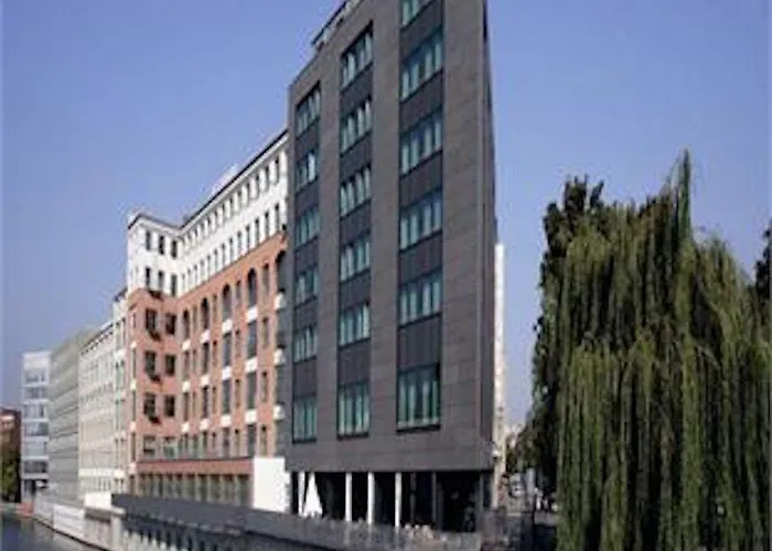Adrema Hotel