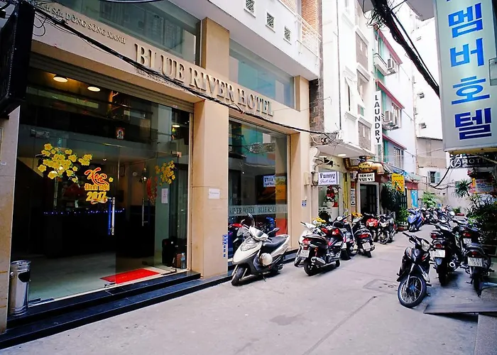 Cheap hotels Blue River