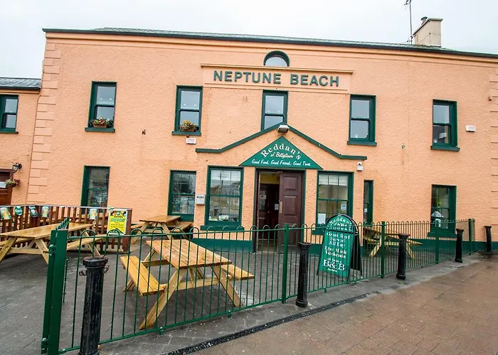 Reddans Of Bettystown Luxury Bed & Breakfast, Restaurant And Bar
