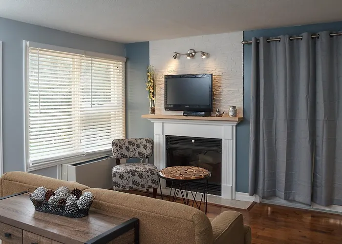 Blue Mountain Suites