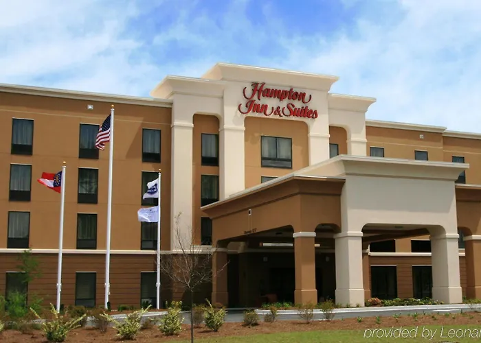 Hampton Inn & Suites Savannah-Airport