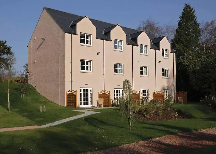 Lochardil House, By Highland Coast s