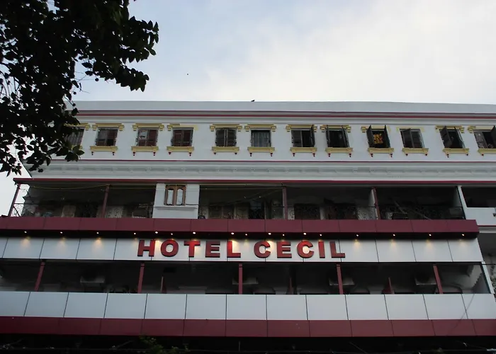 Hotel Cecil