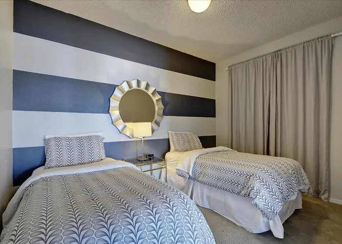 Littlefield Lofts #704