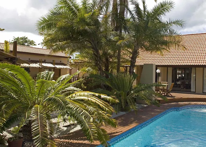 Luxury hotel only: Ibhayi Guest Lodge - Lion Roars Hotels & Lodges.