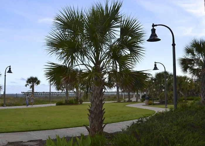 Hotels Close to Airport Sea Gypsy