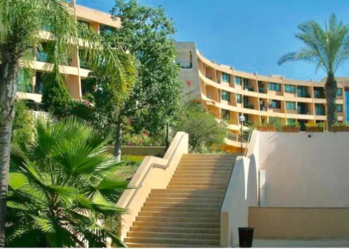 Suite Caesar - Neot Golf