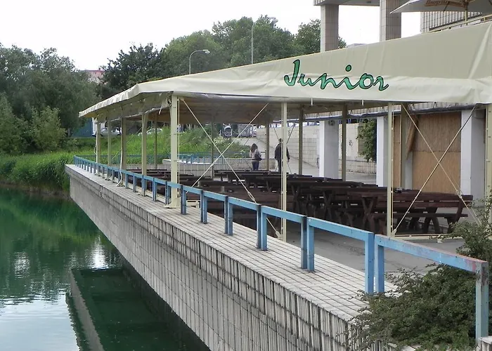 Garni Hotel Junior Bratislava