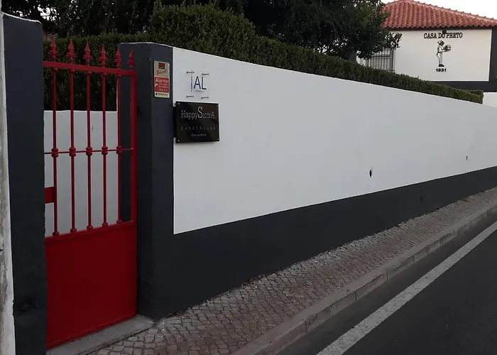Happysintra Guesthouse By Casa Do Preto