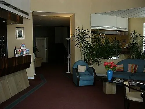 Hotel Alexandra