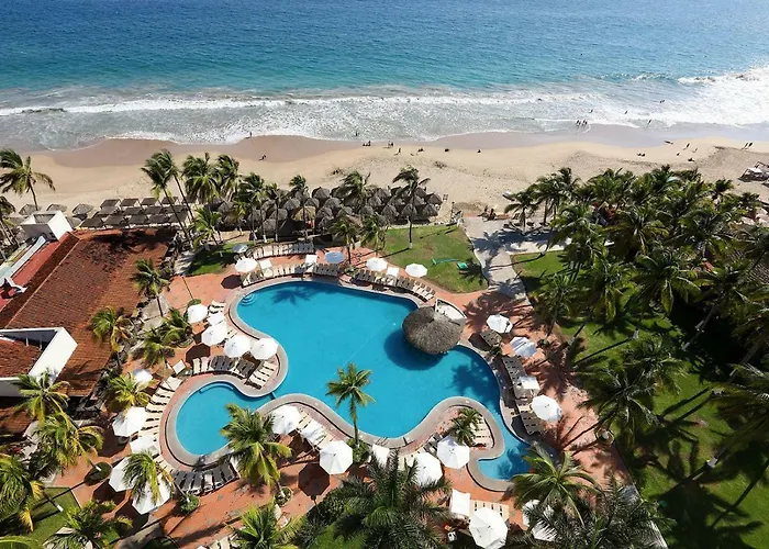In Luxury hotels Emporio Ixtapa
