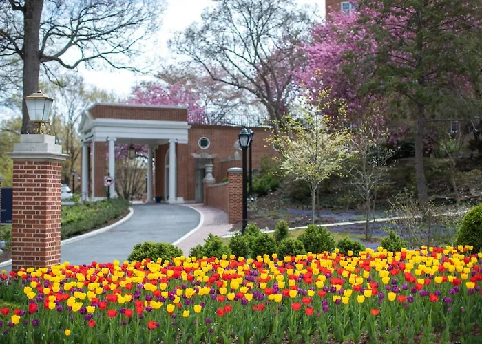 Hotels Close to Airport Washington Marriott Wardman Park