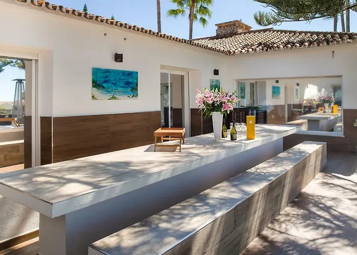 Private villas Issabella