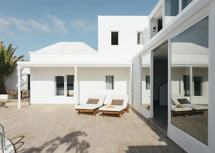 Alava Suites