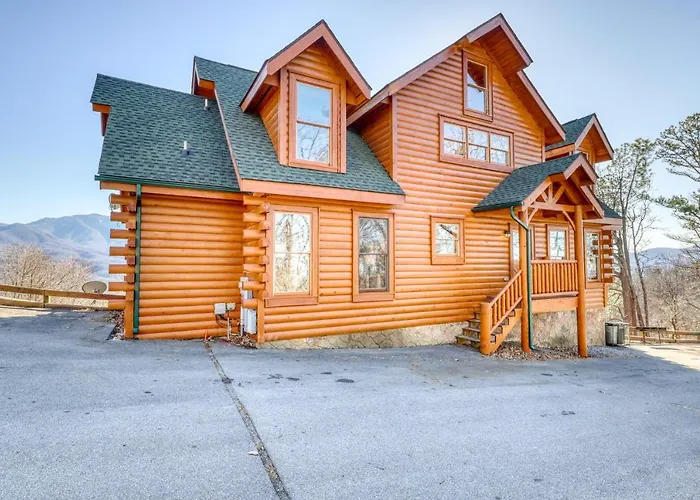 Private Villa: Papa Bears Cabin