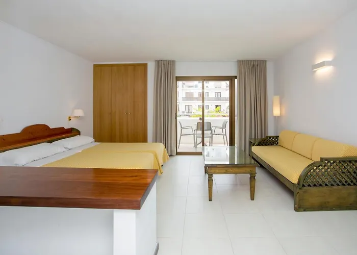Apartamentos Bon Lloc