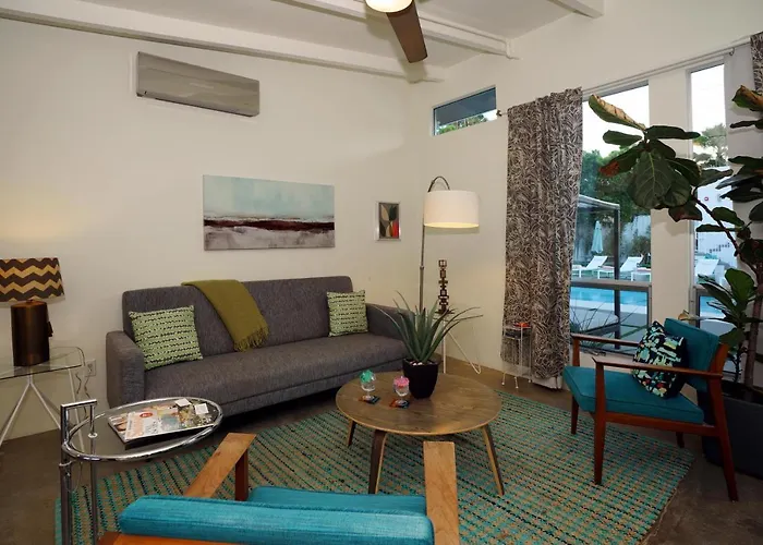 Wesley By Avantstay Mid-Century Modern Oasis With Pool