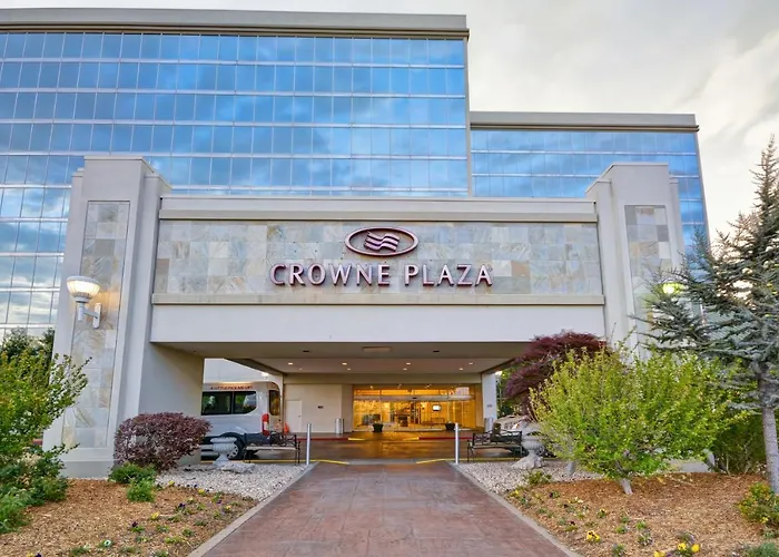4 star hotel: Crowne Plaza Tulsa Hotel Southern Hills